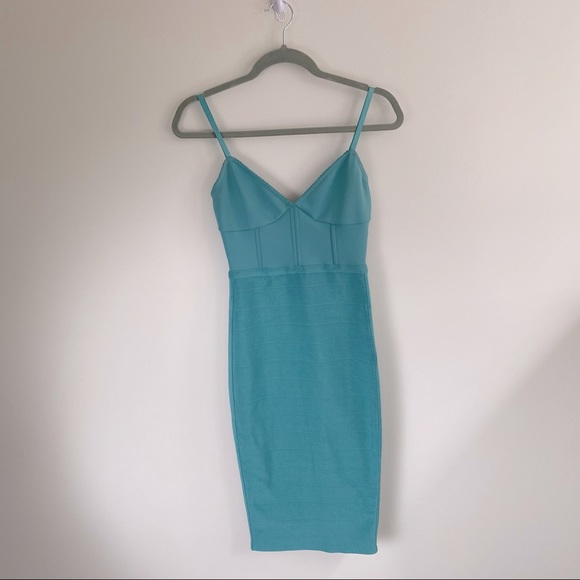 Marciano Arlena Light Blue Sexy Bodycon Dress - Picture 2 of 6